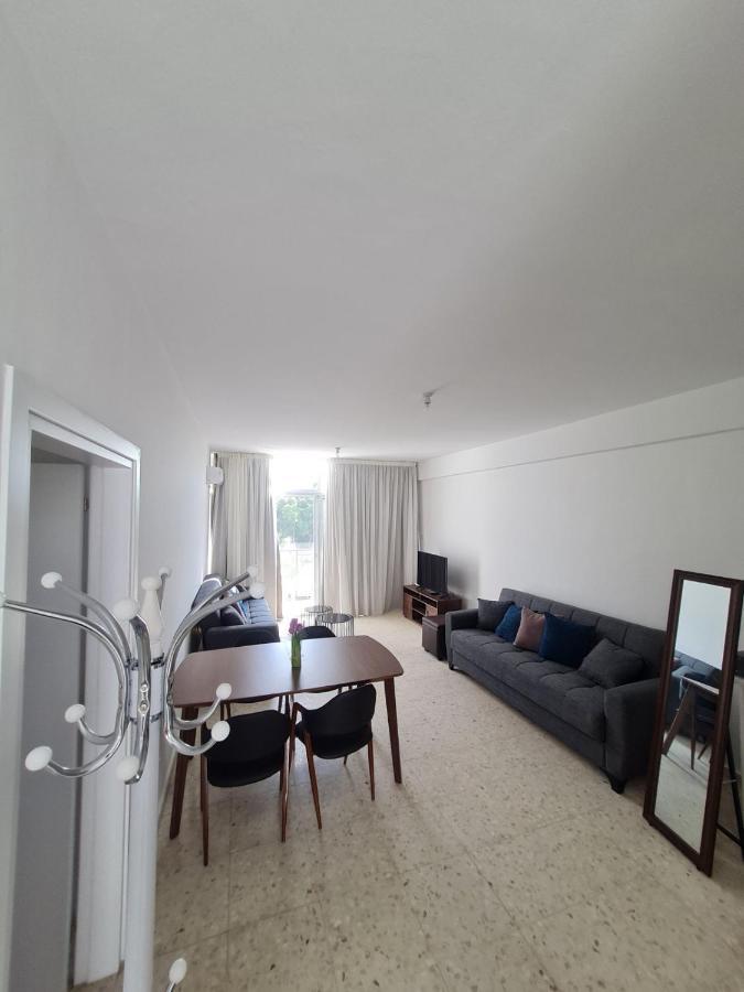 Almyria Apartments - By Imh Travel & Tours Pafos Dış mekan fotoğraf