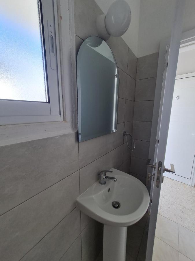 Almyria Apartments - By Imh Travel & Tours Pafos Dış mekan fotoğraf