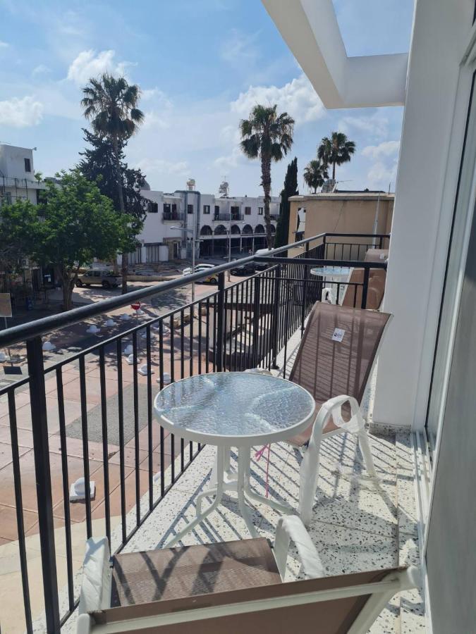 Almyria Apartments - By Imh Travel & Tours Pafos Dış mekan fotoğraf