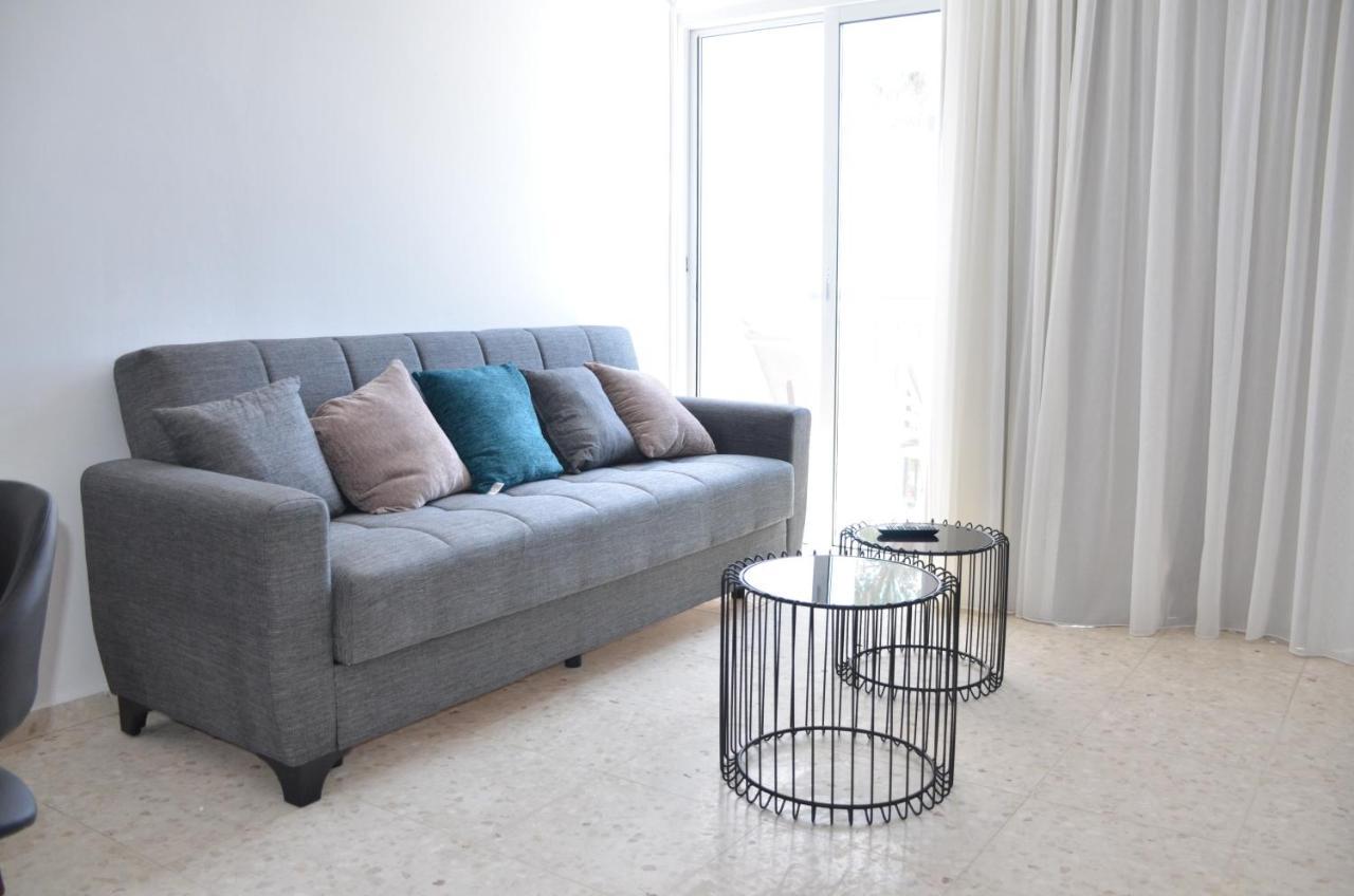 Almyria Apartments - By Imh Travel & Tours Pafos Dış mekan fotoğraf