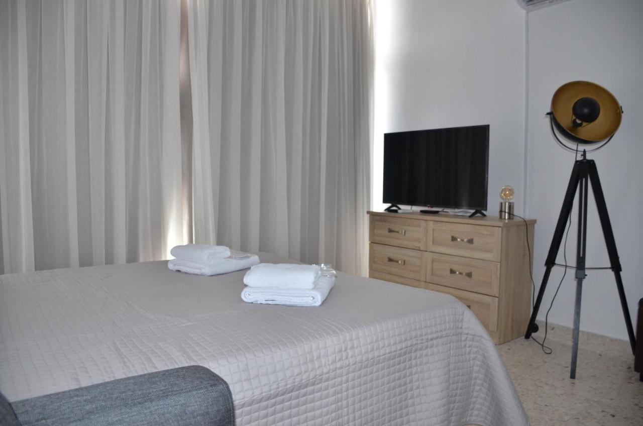 Almyria Apartments - By Imh Travel & Tours Pafos Dış mekan fotoğraf